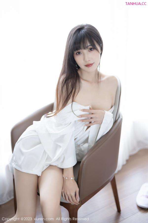 林星阑  [XiuRen]高清写真图 2023.08.28 No.7297 林星阑 长裙美腿第46张图片